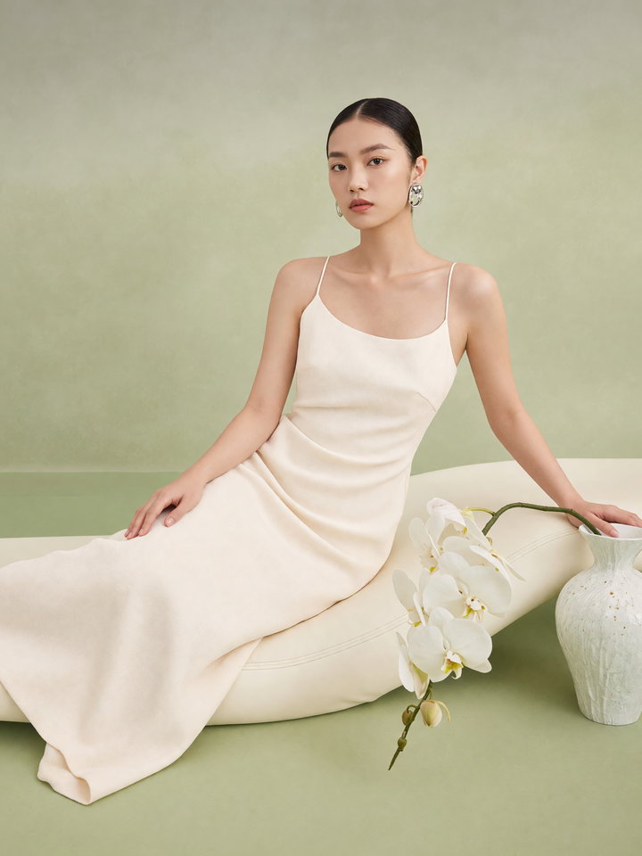 Minimalist Fashion Portrait in Soft Green