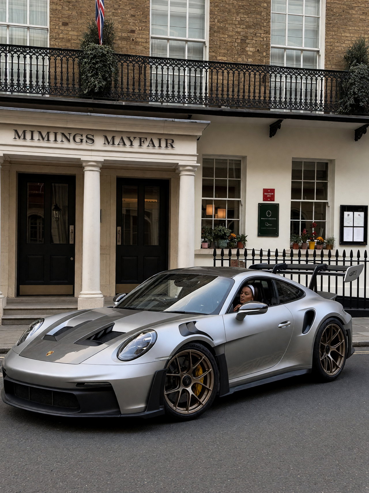 Porsche 911 Turbo S in Urban Setting