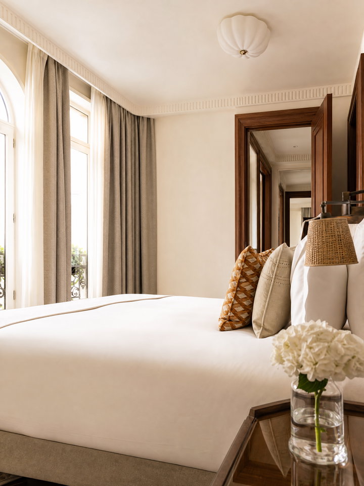 Elegant Boutique Hotel Room in Paris