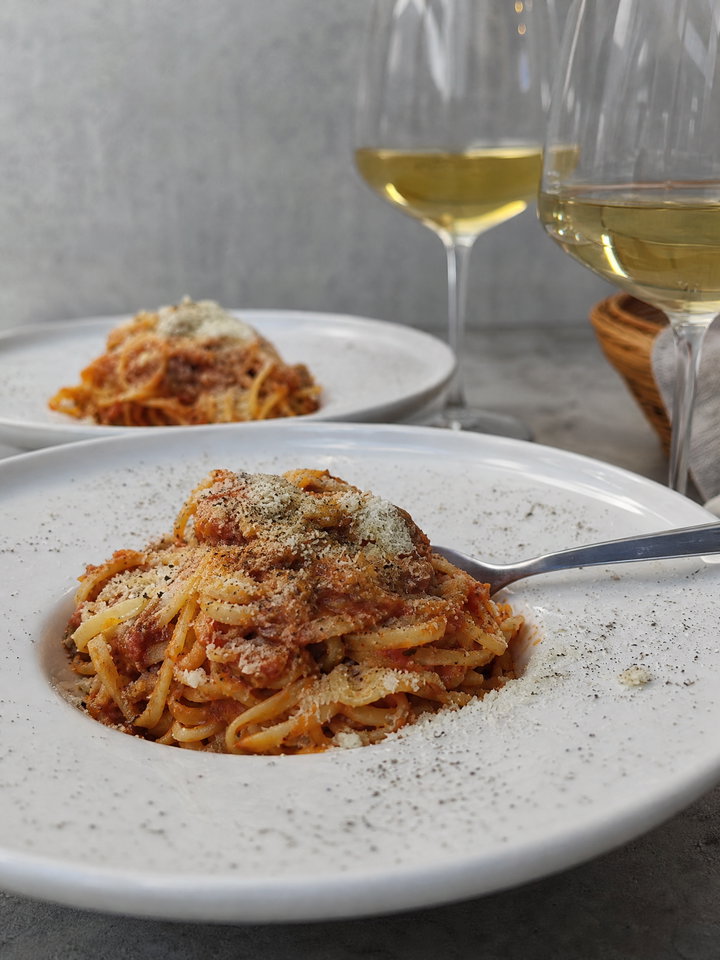 Tagliatelle al Ragu with Wine
